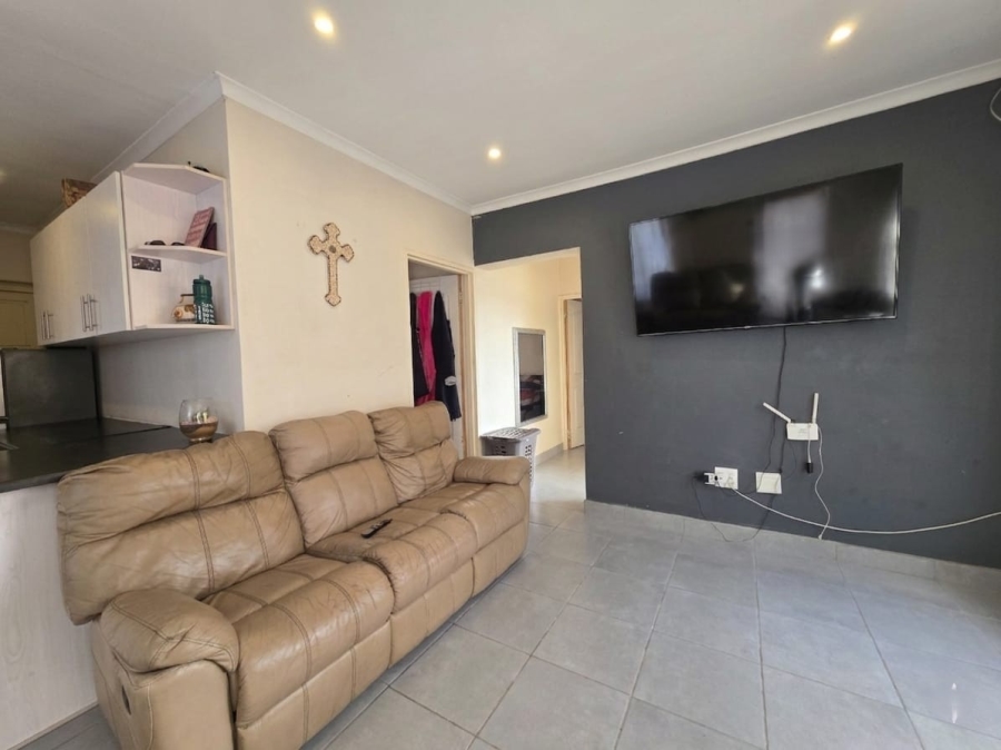 2 Bedroom Property for Sale in Sunset Glen Western Cape